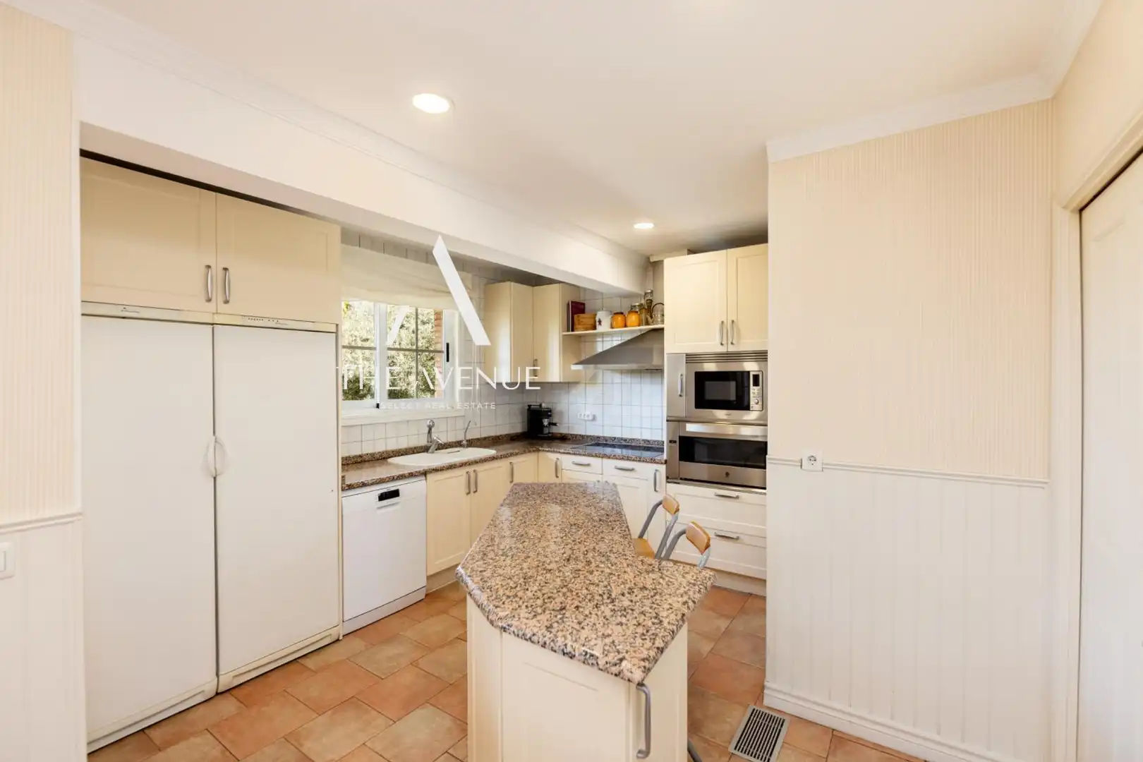 Cocina de Casa o chalet en venta en Boadilla del Monte con Calefacción, Jardín privado y Terraza
