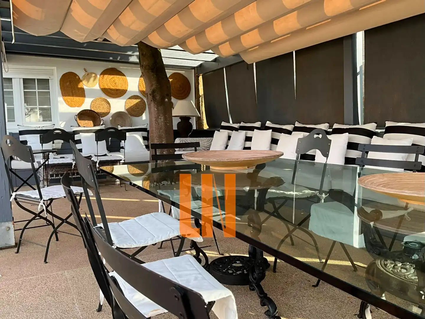 Terrassa de Casa o xalet en venda en O Grove   amb Aire condicionat, Calefacció i Jardí privat