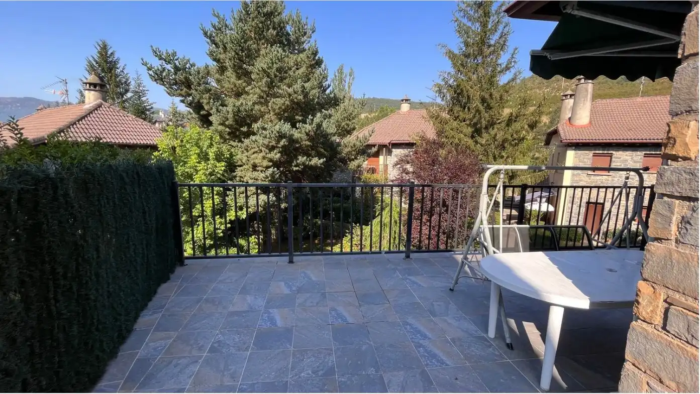 Terraza de Casa o chalet en venta en Huesca con Jardín privado, Terraza y Balcón