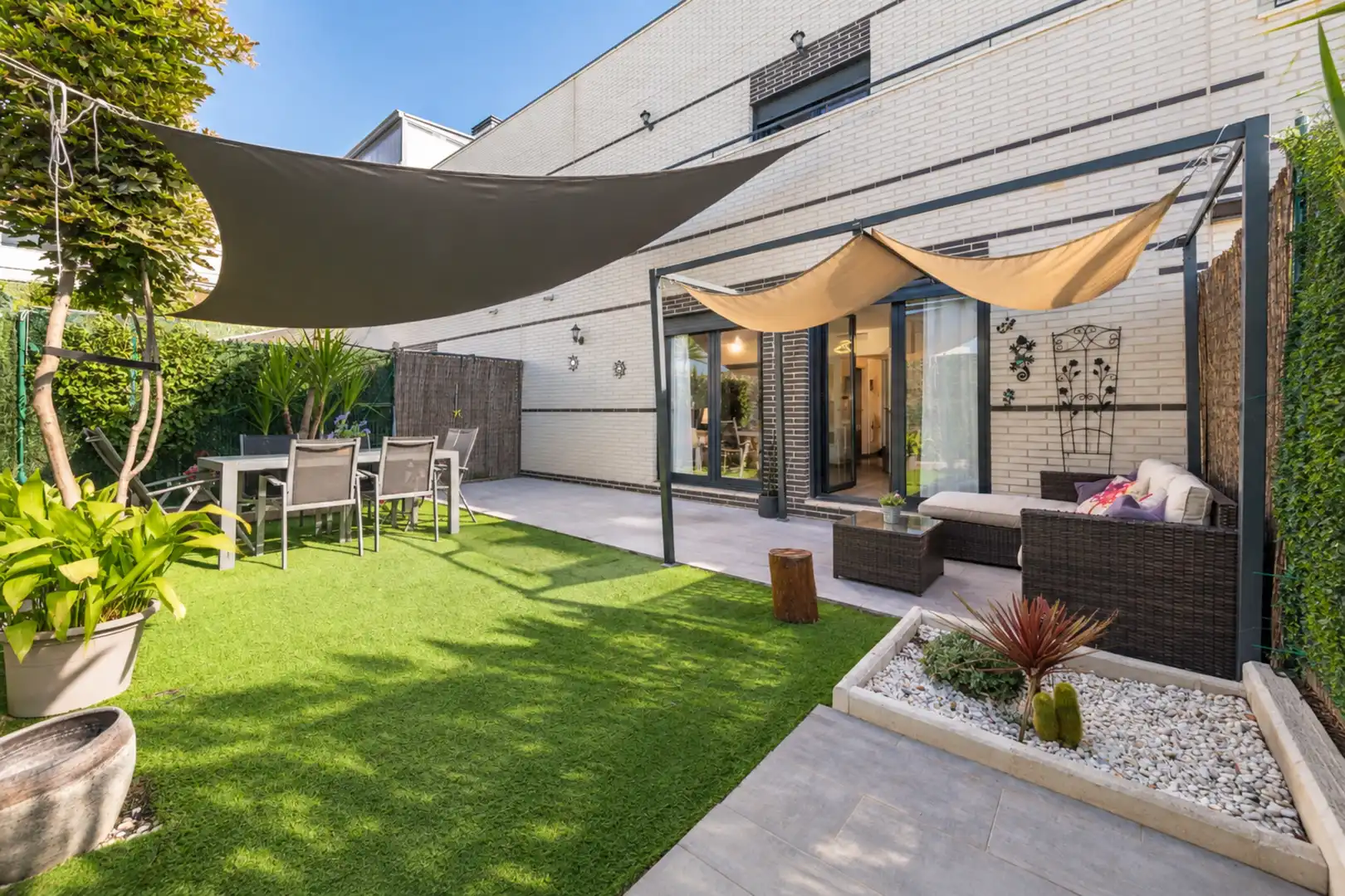Chalet con piscina en venta en Calle de Pepe Colmenar 45, imagen 4