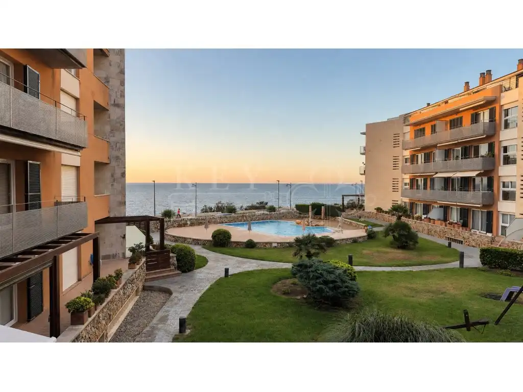 Habitación de Apartamento en venta en Ciutadella de Menorca con Aire acondicionado, Calefacción y Jardín privado