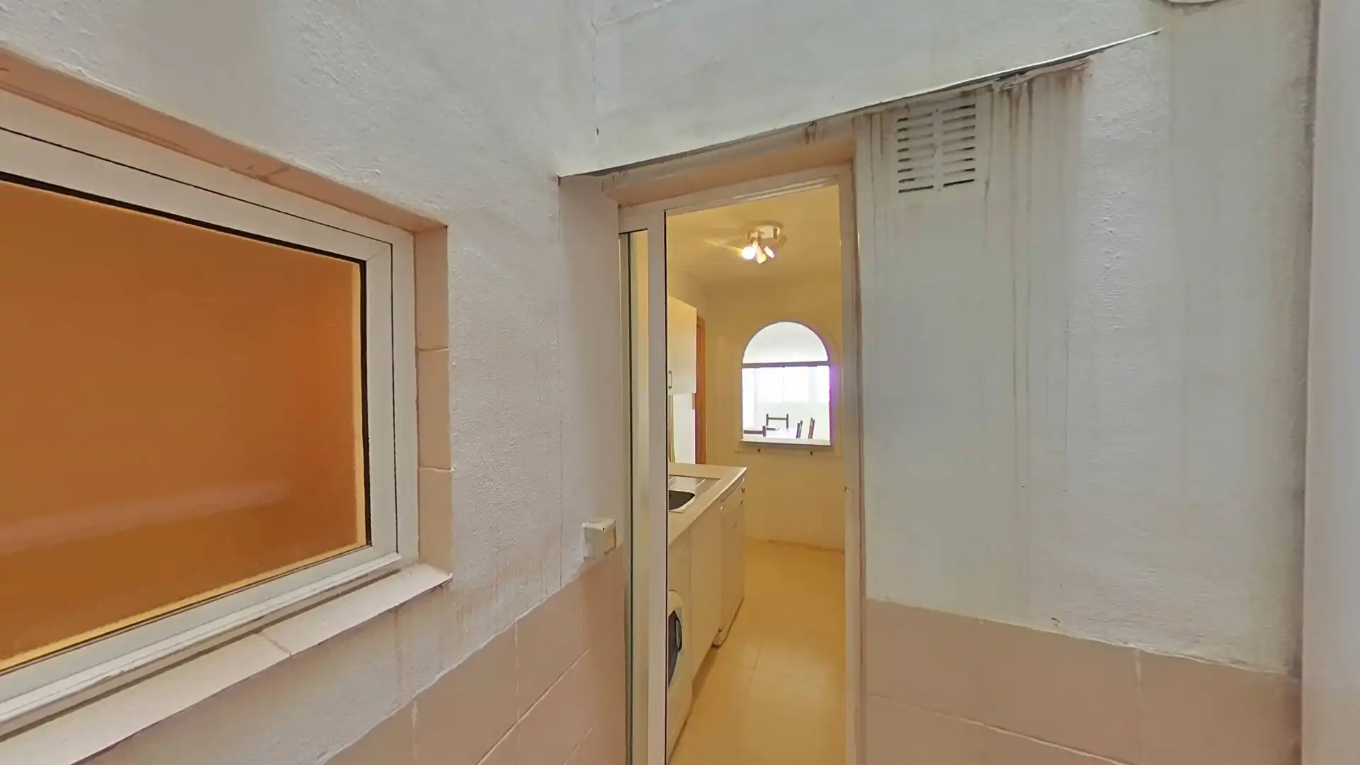Piso en venta en Torrevieja con Calefacción, Jardín privado y Trastero