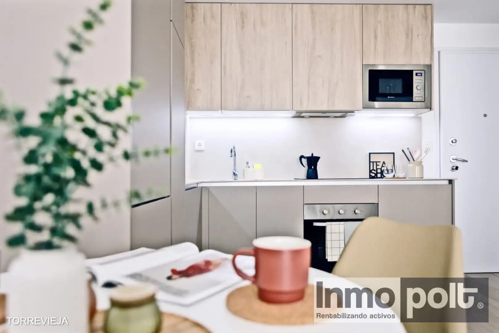 Cocina de Piso de alquiler en Torrevieja con Aire acondicionado, Calefacción y Amueblado