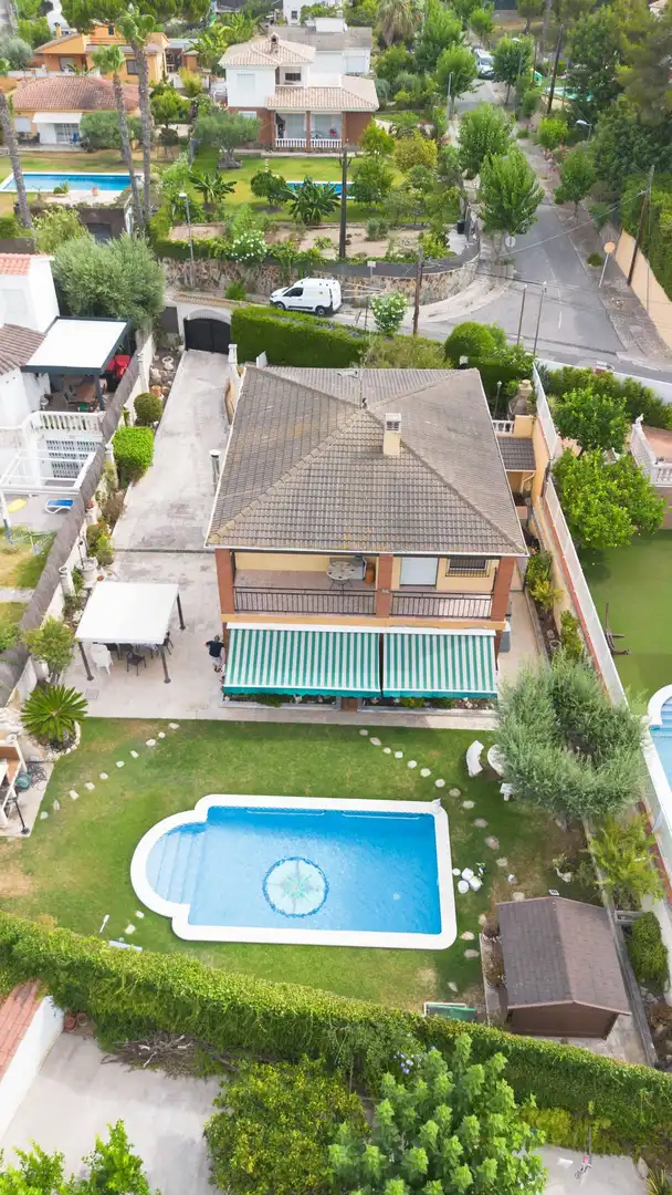 Terrassa de Casa o xalet en venda en Cunit amb Terrassa, Piscina i Moblat