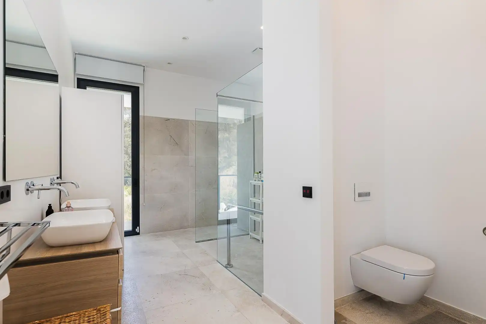 Bany de Casa o xalet en venda en  Palma de Mallorca amb Aire condicionat, Calefacció i Jardí privat