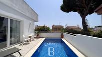 Swimming pool of House or chalet for sale in Pineda de Mar  with Air Conditioner, Heating and Terrace