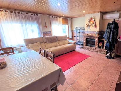 Sala d'estar de Casa o xalet en venda en Vacarisses amb Aire condicionat, Terrassa i Balcó