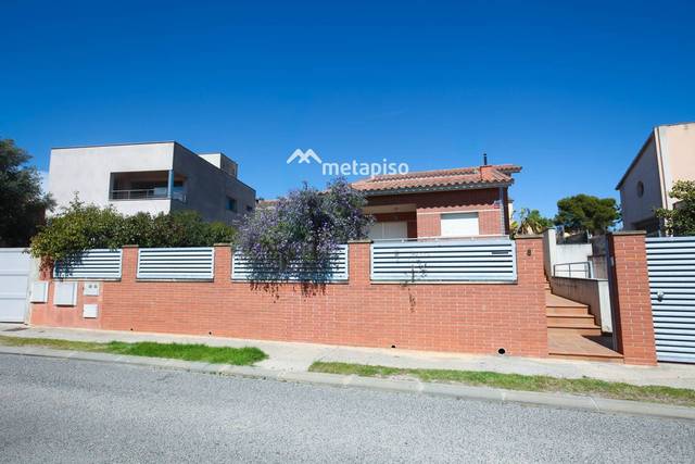 Casa-chalet en Venta en Sanera en Ciutat Jardí Bonanova