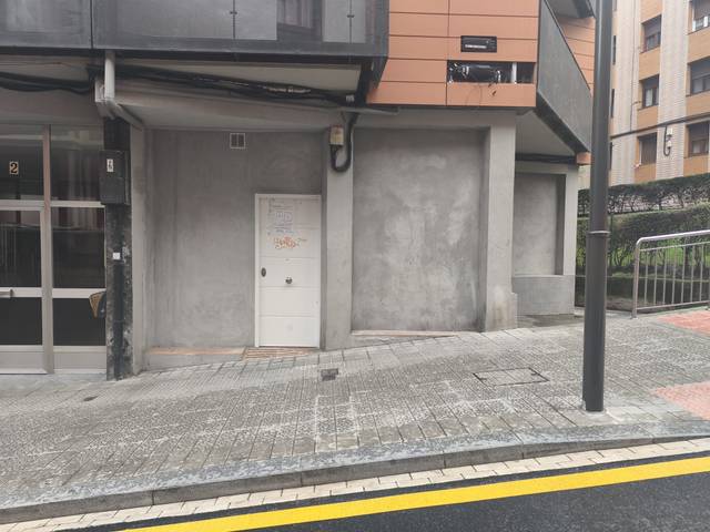 Trastero en Venta en Calle Músico Usandizaga en Zorrotza