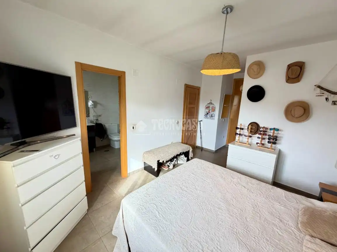 Habitación de Casa o chalet en venta en Serracines con Calefacción y Jardín privado