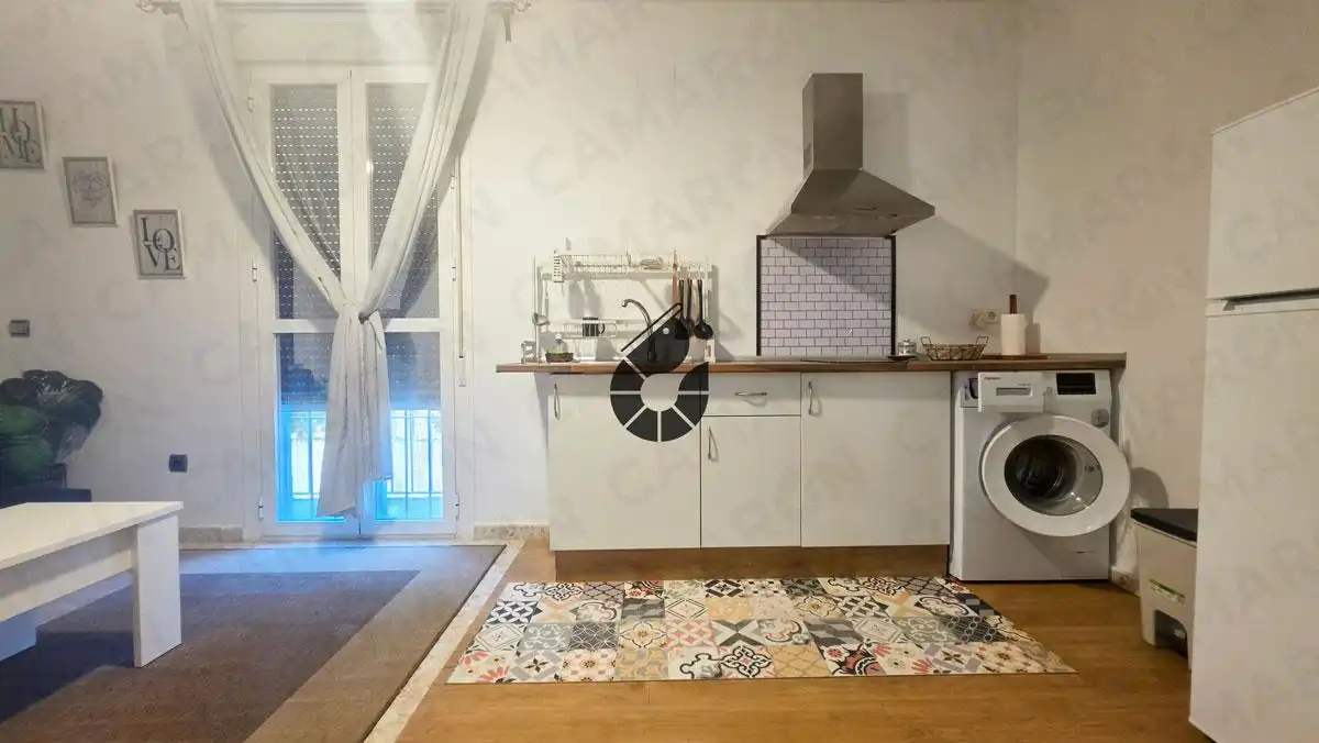 Cocina de Casa adosada en venta en Coria del Río con Aire acondicionado, Parquet y Terraza