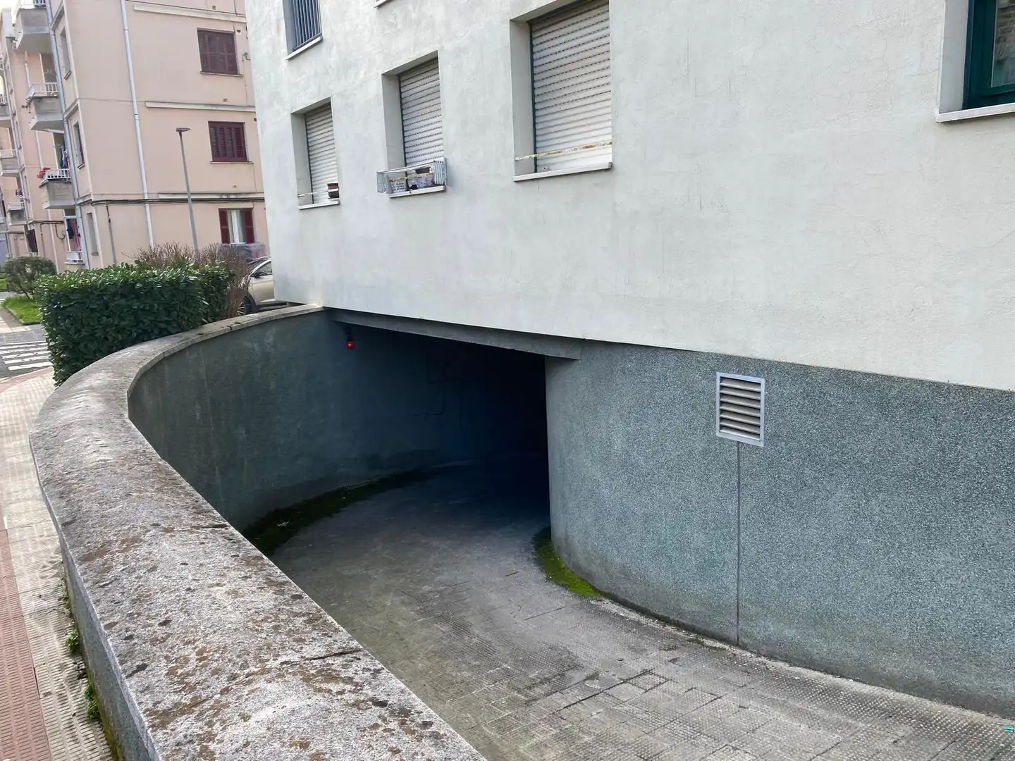 Parking de Piso en venta en Aretxabaleta con Trastero, Amueblado y Balcón