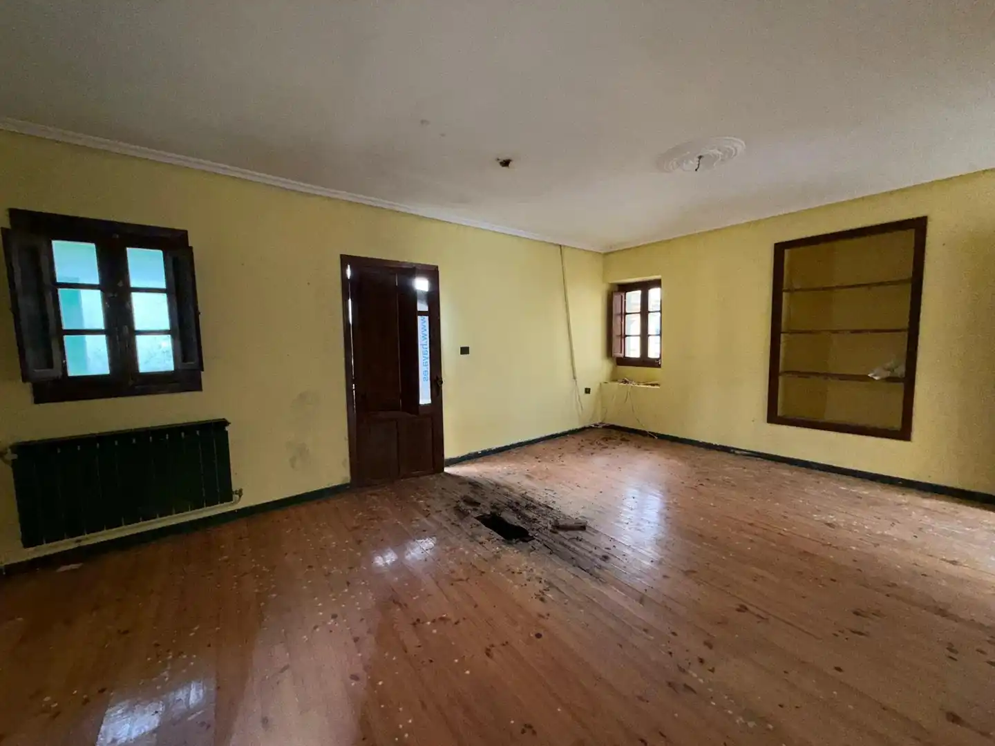 Houses for sale in Punxín, Ourense