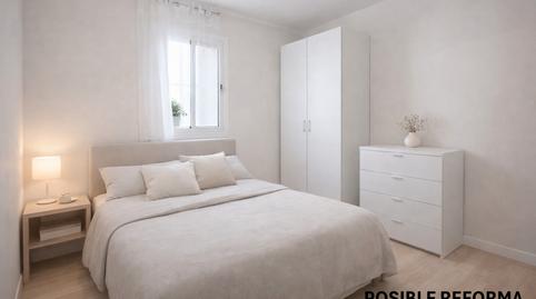 Foto 5 de Casa adosada en venda a Santa Rosa, Santa Coloma de Gramenet