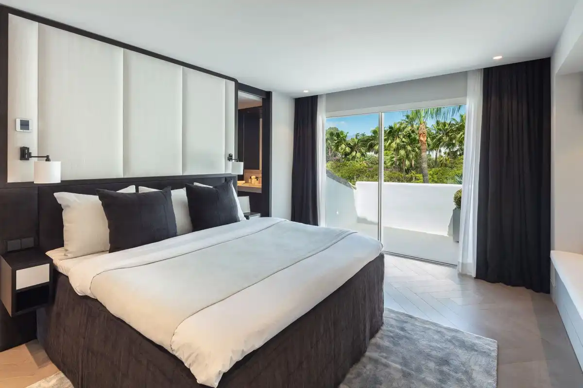 Bedroom of Duplexes for sale in Marbella  with Air Conditioner, Terrace and Community pool