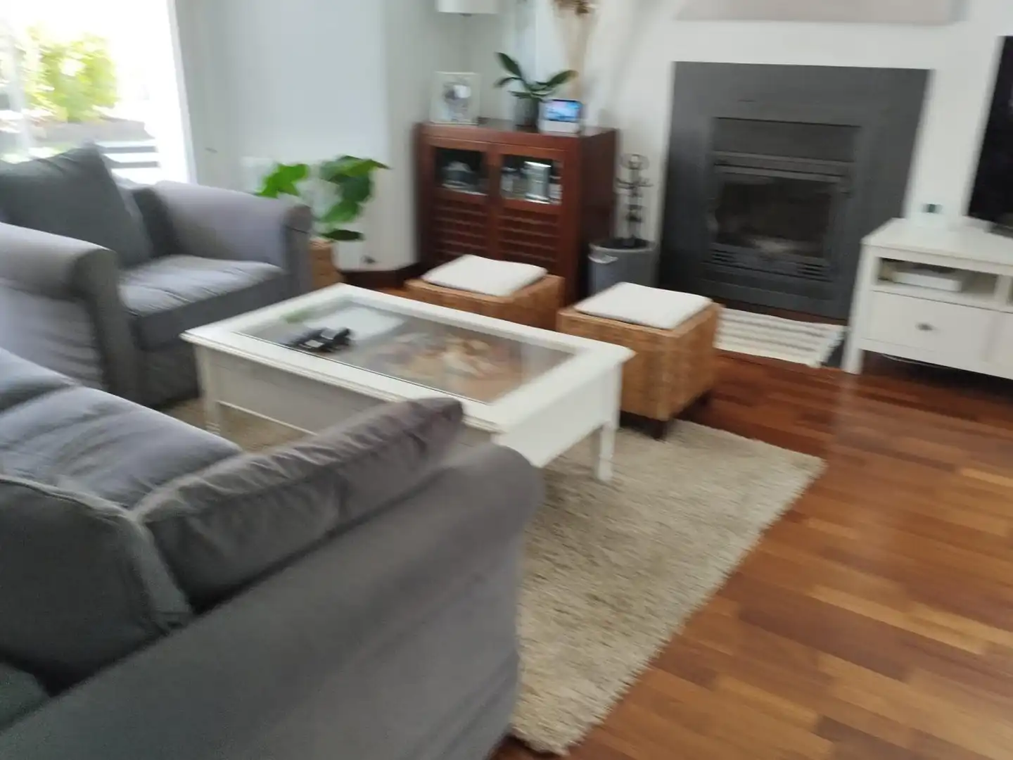 Living room of Houses for sale in Sevilla  with Private garden, Terrace and Balcony