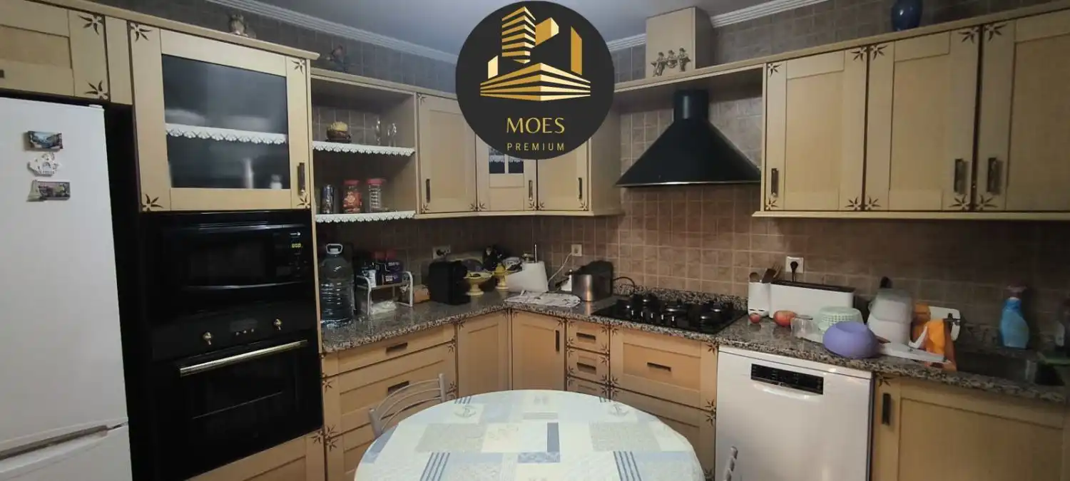 Casa amb terrassa en venda a Bailén, imagen 5