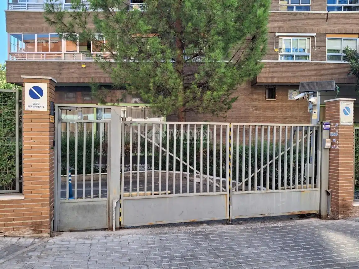 Traster de lloguer en Madrid amb Alarma