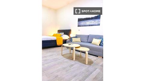 Photo 2 of Study to share in Los Guindos - Parque Mediterráneo - Santa Paula, Málaga