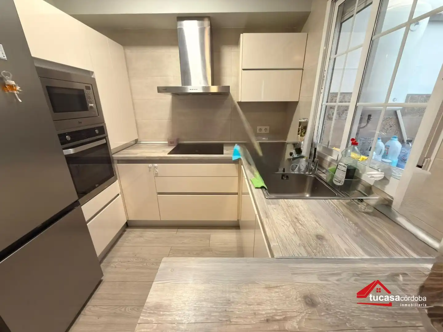Cocina de Piso en venta en Córdoba con Aire acondicionado