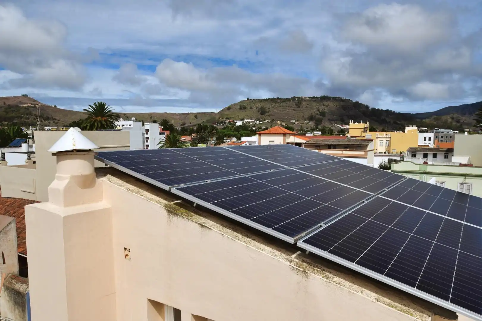 Vista exterior de Casa o chalet de alquiler en San Cristóbal de la Laguna con Jardín privado, Terraza y Trastero