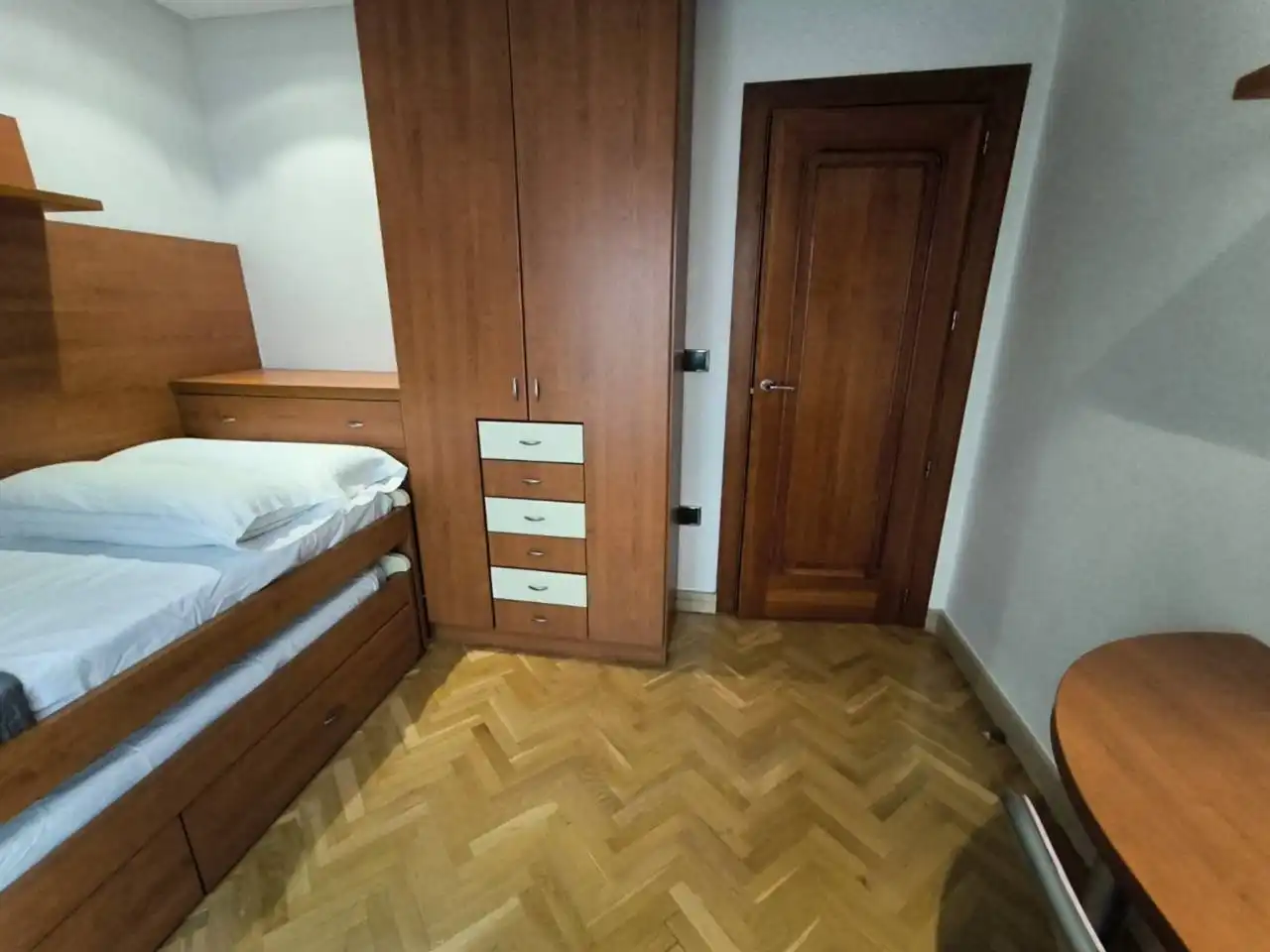 Schlafzimmer von Wohnung zum Verkauf in Albacete mit Klimaanlage, Heizung und Parkett