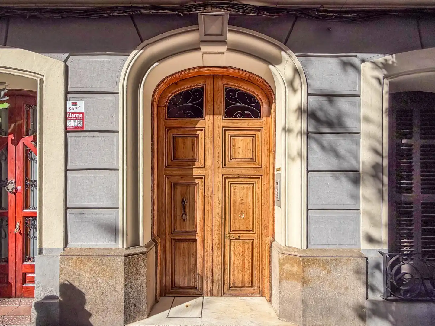 Wohnung zum Verkauf in Barcelona mit Klimaanlage, Heizung und Parkett