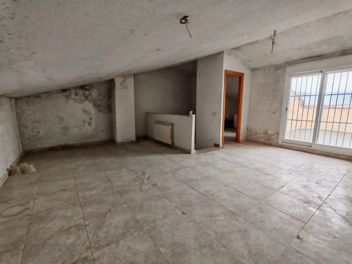 Adossat amb terrassa en venda a Chozas de Canales, imagen 31