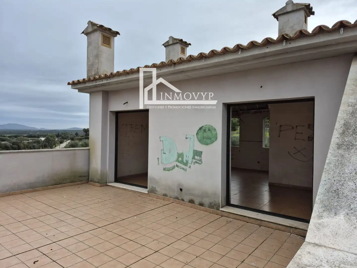 Terrasse von Dachboden zum Verkauf in Maria de la Salut mit Terrasse, Abstellraum und Schwimmbad