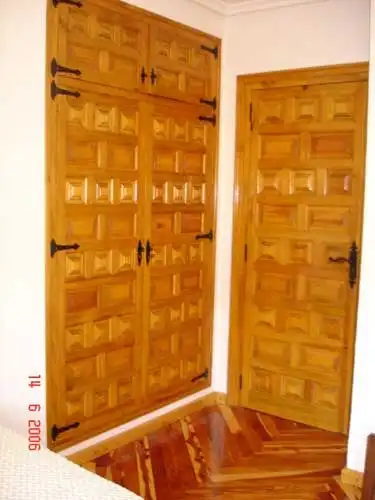 Casa o xalet en venda en El Cuervo amb Calefacció, Parquet i Moblat