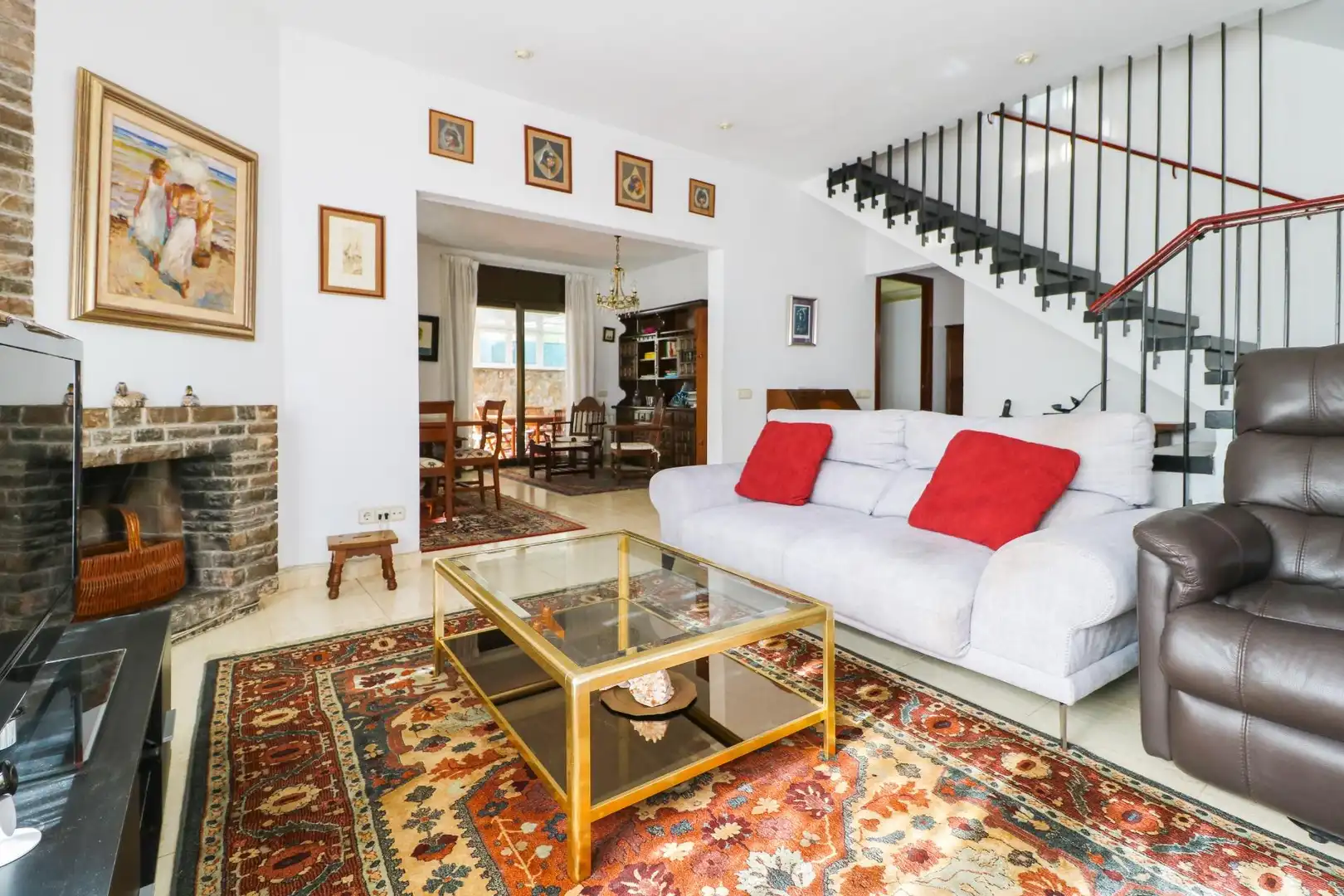 Sala d'estar de Casa o xalet en venda en Castelldefels amb Aire condicionat, Calefacció i Parquet