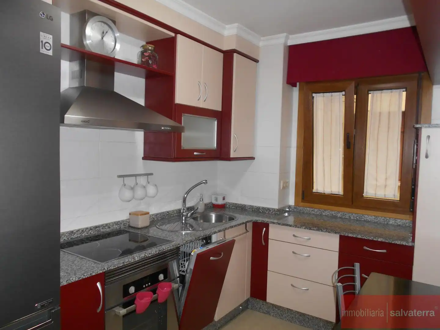 Flat with lift for sale in Salvaterra de Miño, imagen 5