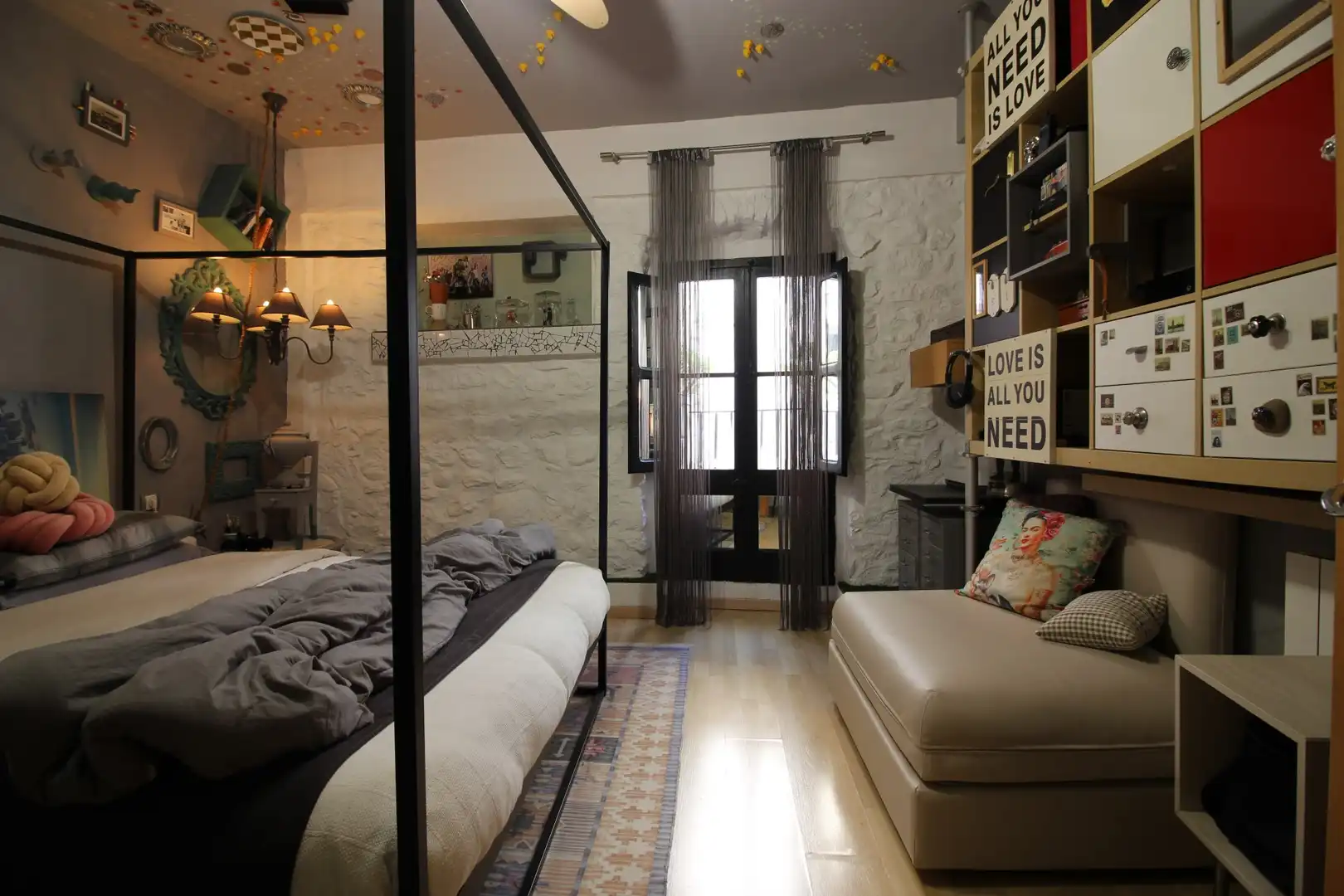 Bedroom of Houses for sale in Besalú  with Heating, Terrace and Swimming Pool