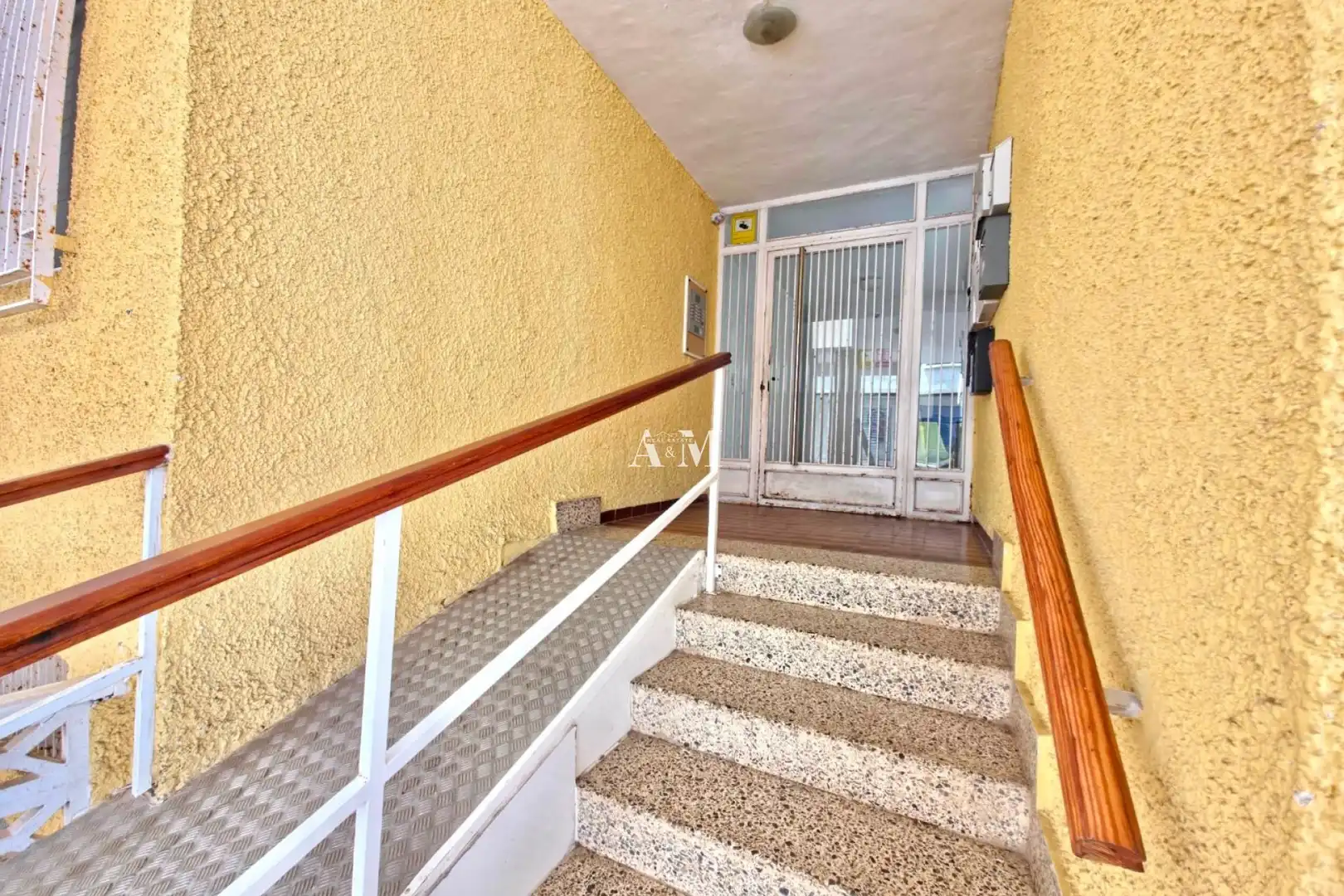 Flat for sale in Torrevieja  with Balcony