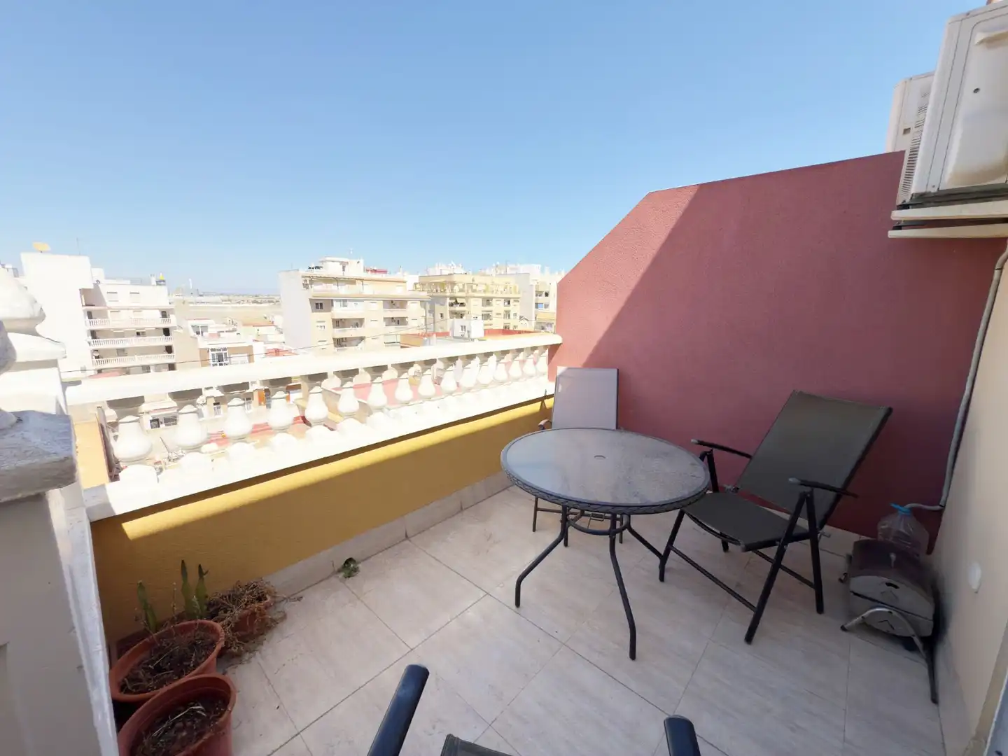 Terrasse von Dachboden zum Verkauf in Torrevieja mit Klimaanlage, Heizung und Terrasse