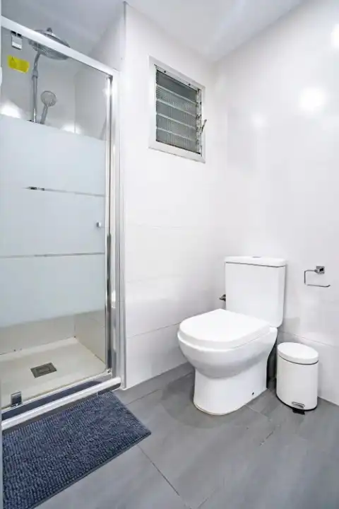 Badezimmer von Gebäude zum Verkauf in Valencia