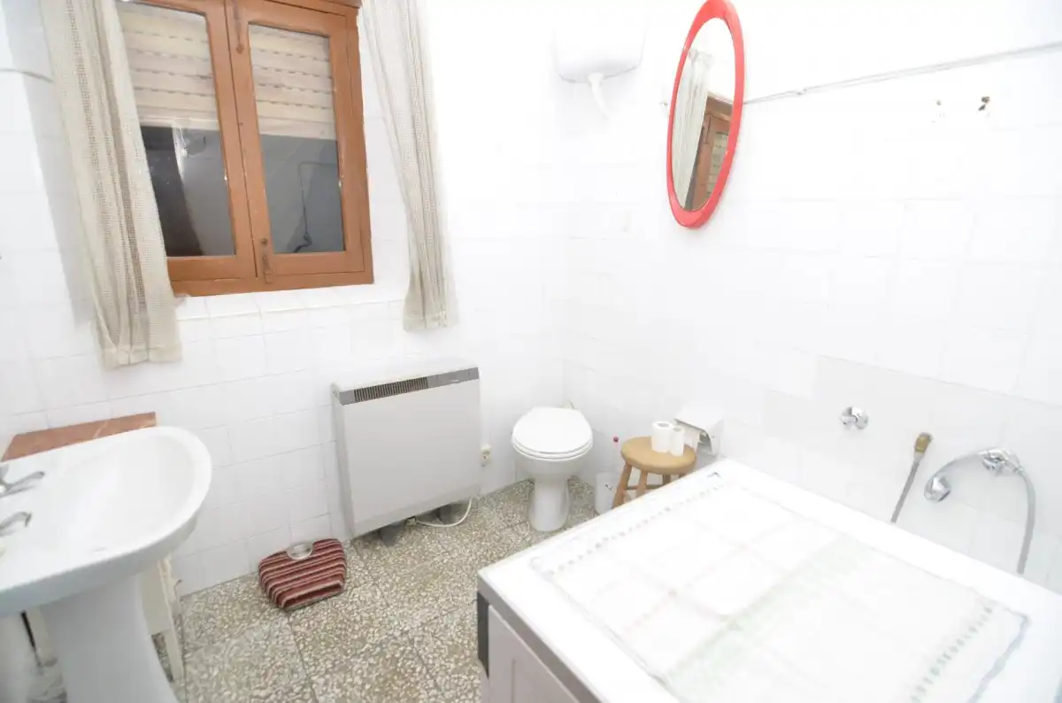 Baño de Casa o chalet en venta en Fuentesaúco con Calefacción y Terraza