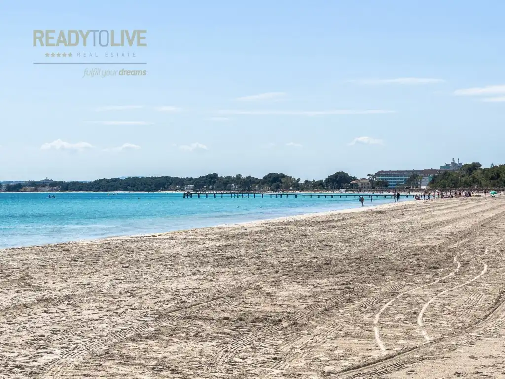 Vista exterior de Dúplex en venta en Alcúdia con Aire acondicionado, Terraza y Amueblado