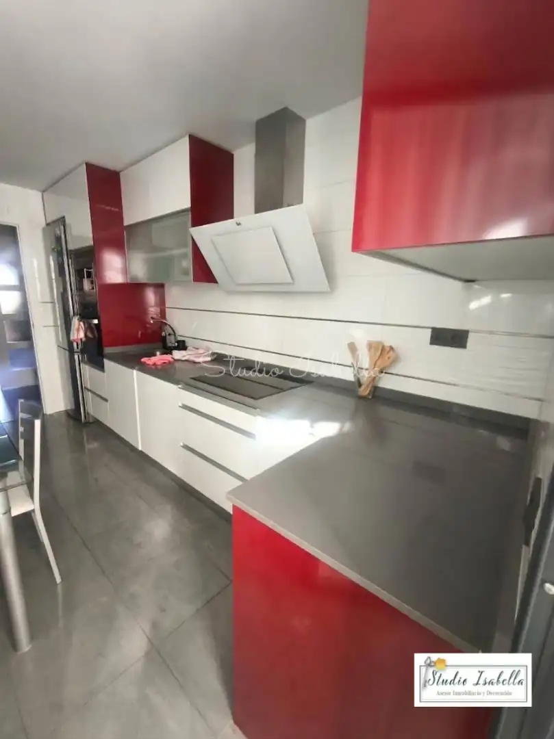 Flat with balcony to rent in Calle Río Arlés, imagen 11