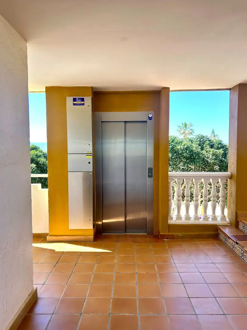 Flat for sale in Almería  with Air Conditioner, Terrace and Community pool
