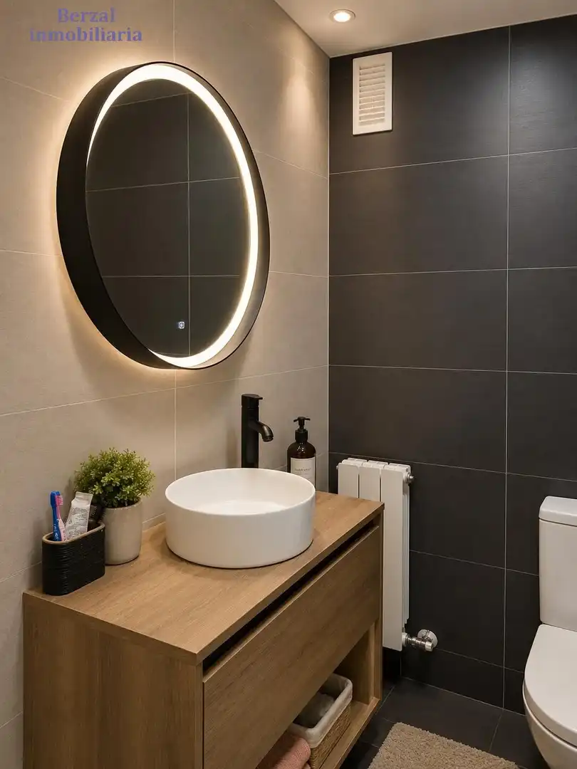 Bathroom of Ground floor for sale in  Logroño  with Heating, Private garden and Storage room