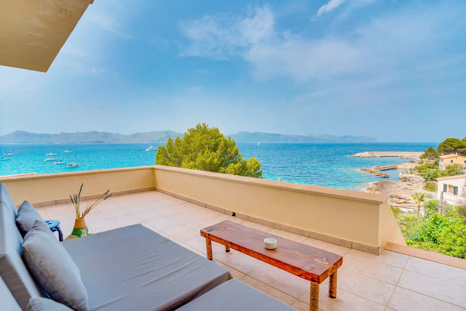 Terrace of Detached homes for sale in Alcúdia  with Air Conditioner, Heating and Private garden