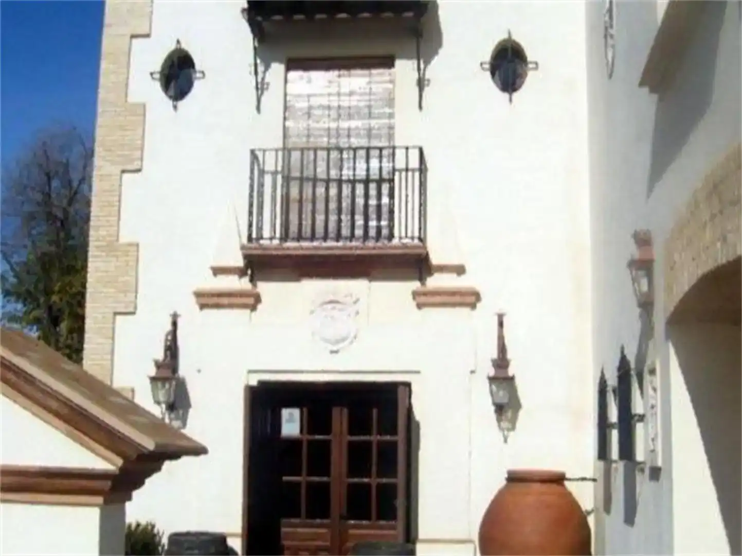 Vista exterior de Local en venta en Castilblanco de los Arroyos con Aire acondicionado, Parquet y Amueblado