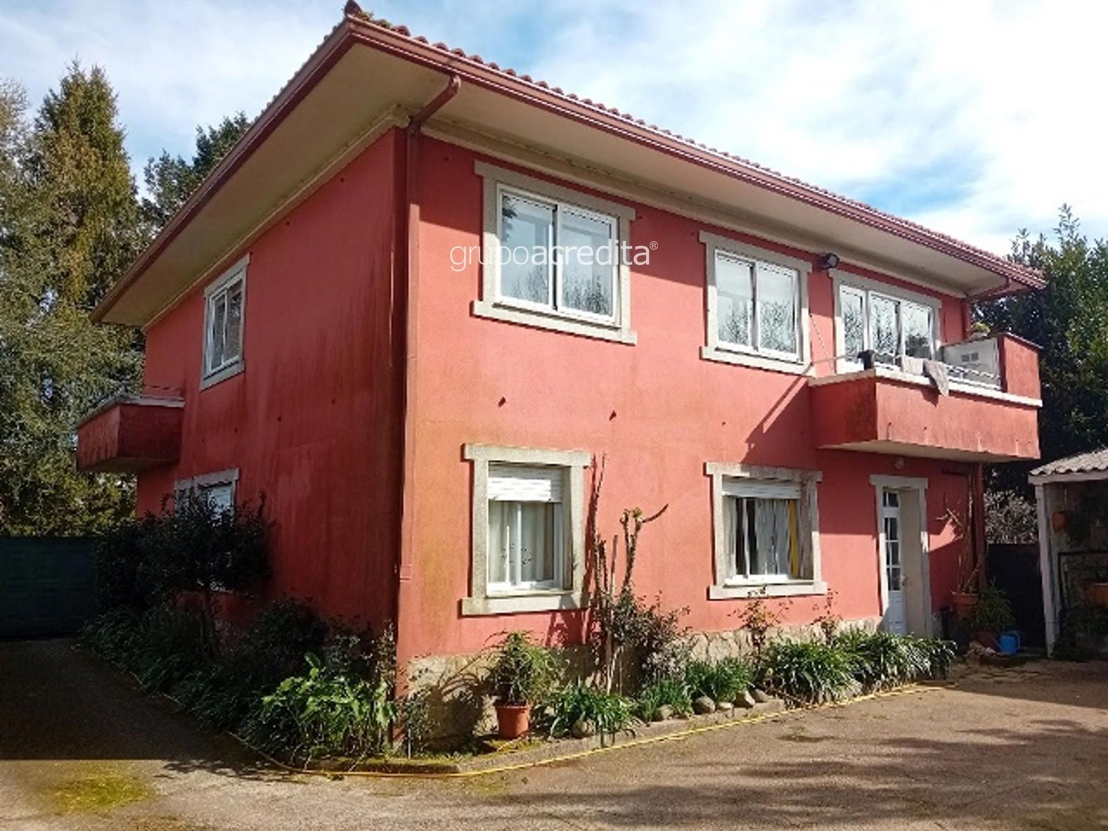 Vista exterior de Casa o chalet en venta en Santiago de Compostela  con Calefacción, Terraza y Horno