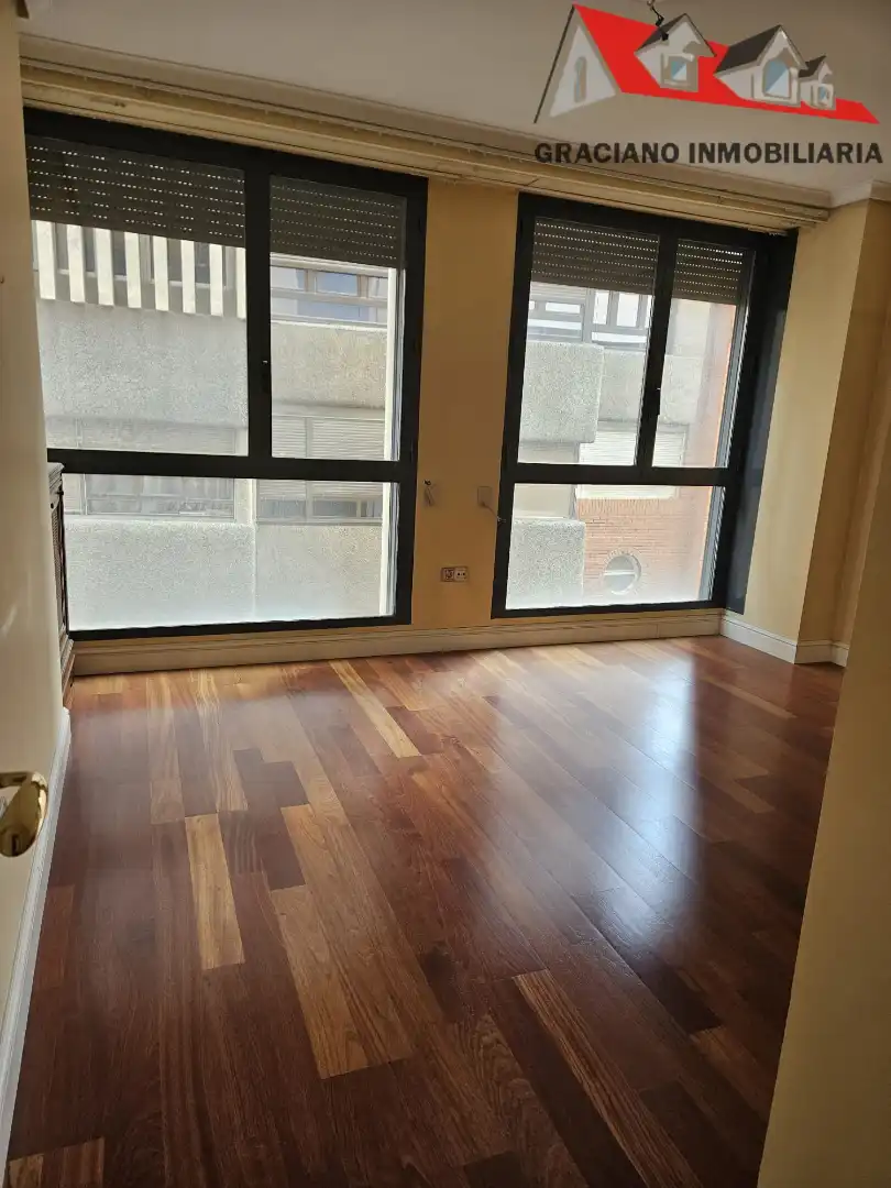 Wohnzimmer von Wohnung zum Verkauf in Albacete mit Heizung
