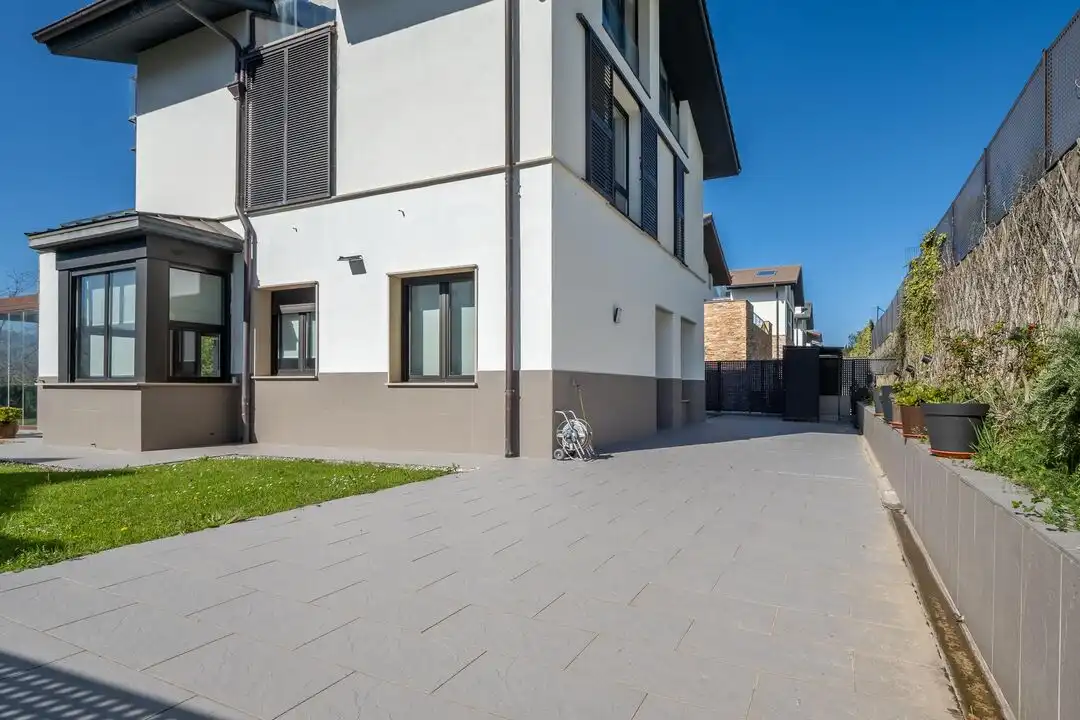 Casa o chalet en venta en Talaimendi Bidea, Zarautz
