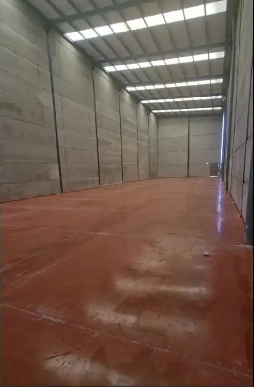 Nave industrial en alquiler en Avenida de la Industria 1041