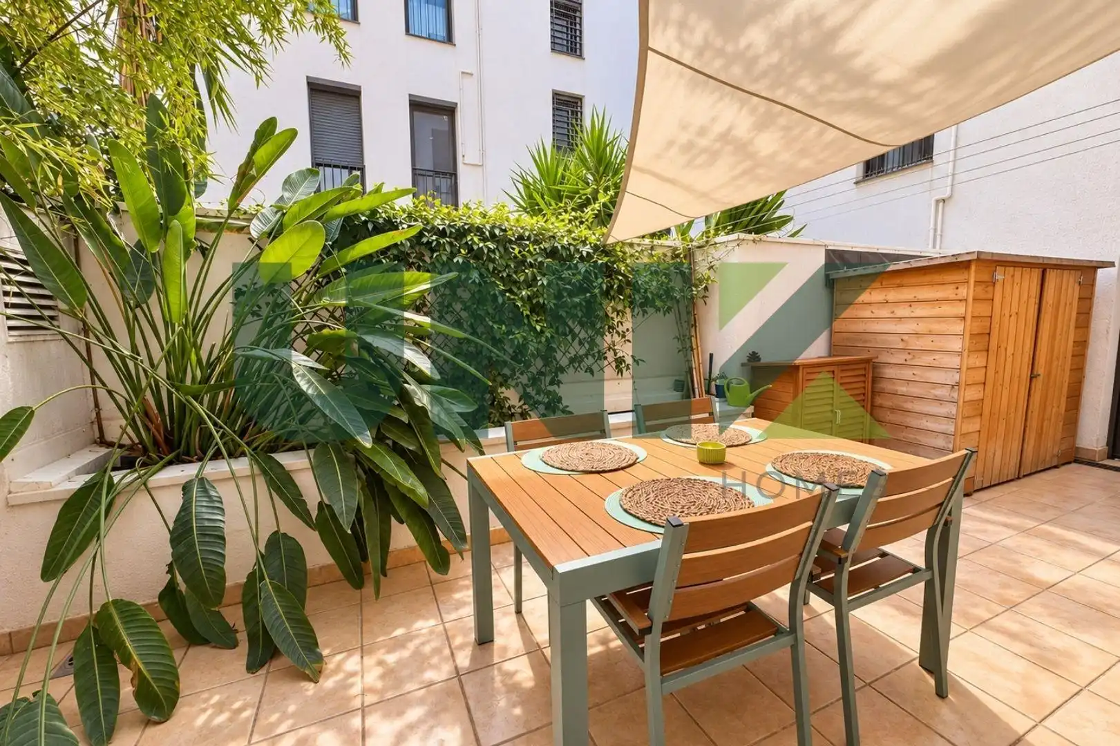 Piso con terraza en venta en Carrer NUMANCIA, imagen 2
