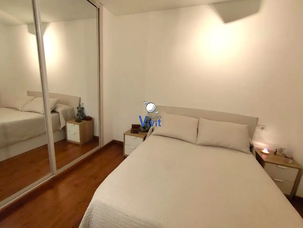 Bedroom of Flat for sale in Alcalá de Guadaira  with Air Conditioner and Parquet flooring