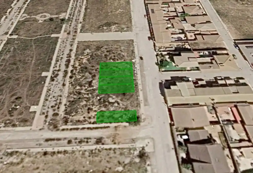 Residential land for sale in Iznalloz